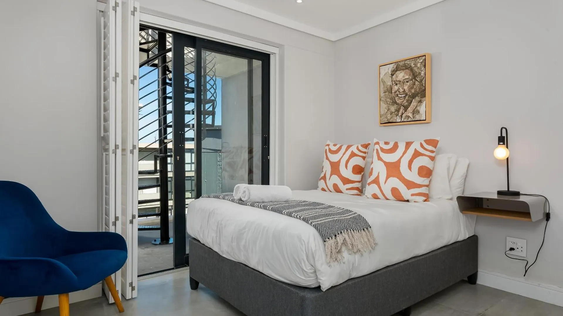 Queens View Unit 5 Cape Town Daire